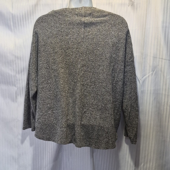 Cozy Gray Knit Boatneck Sweater - Picture 4 of 7